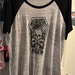 262- torrid short sleeve sweater